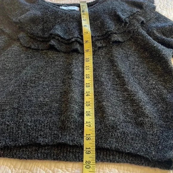 NWT Wool Blend Sweater Womens Large Gray Cropped Cottagecore Feminine Ruffle - Picture 10 of 16